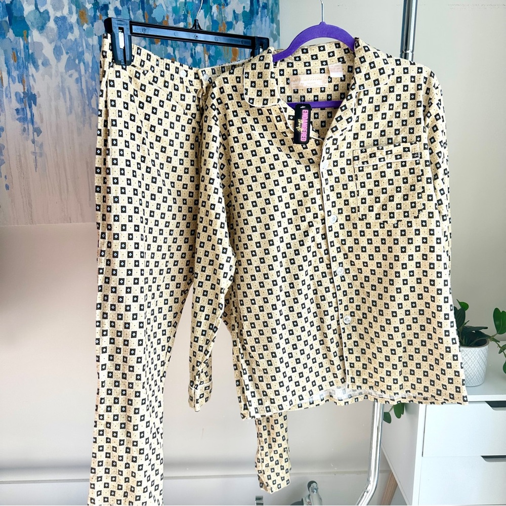 Vintage Yellow & Brown Diamond 2-Piece Flannel Pajamas Set (M)